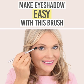 Smokey Eye Socket Brush