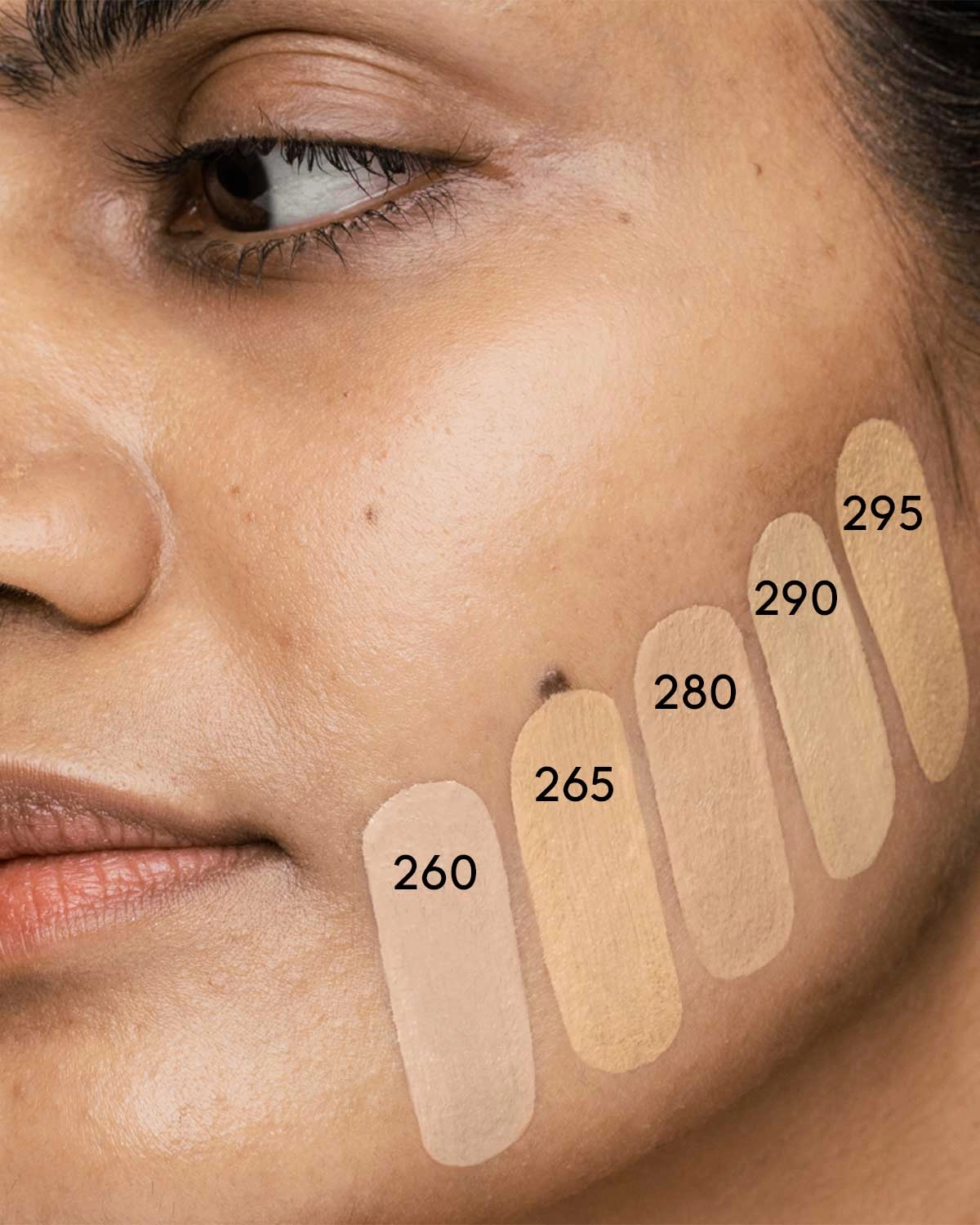 Soft'lit Naturally Luminous Longwear Foundation — 290