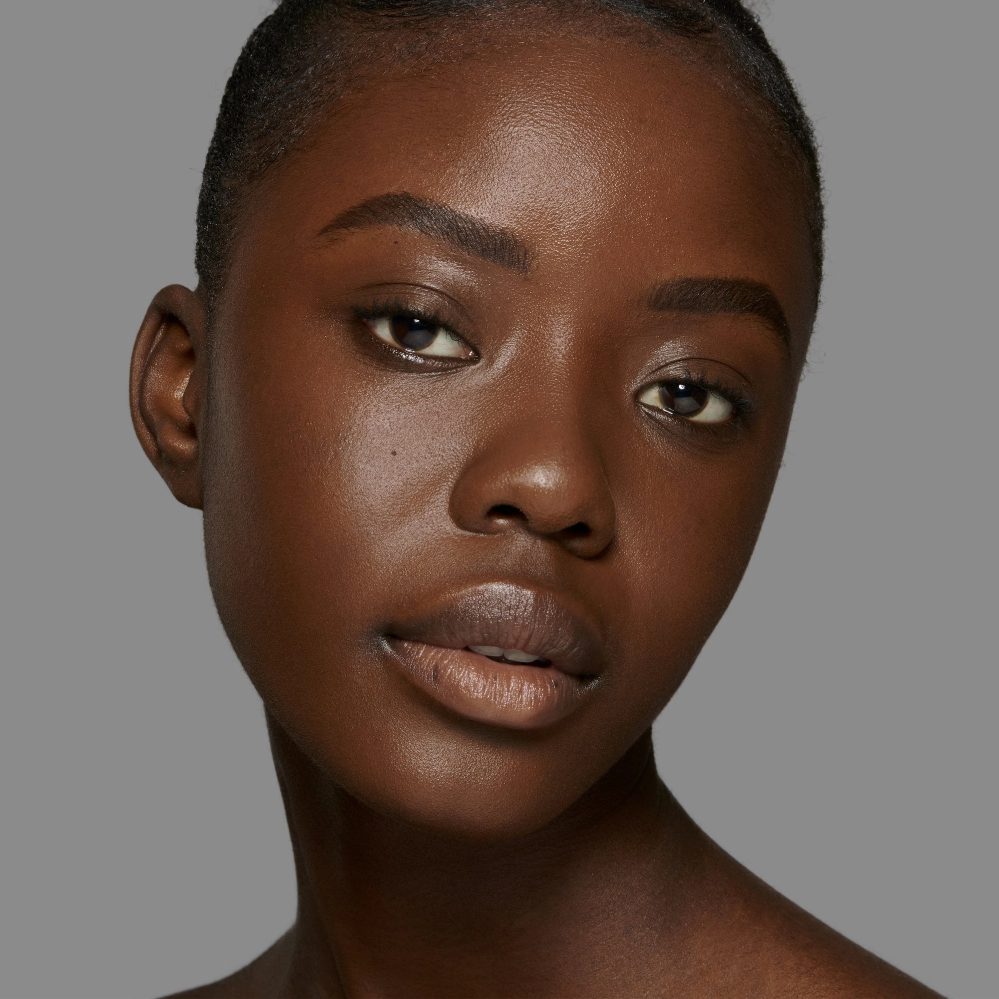 The Foundation (Shade No. 33)