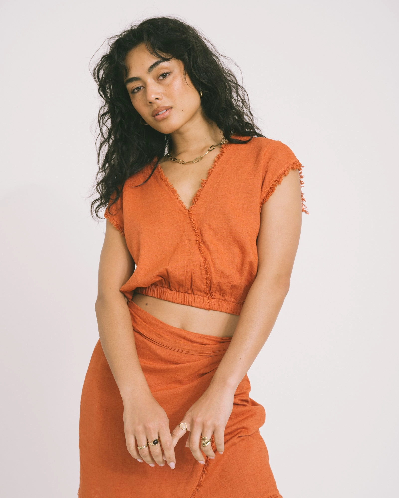 TILTIL Silke Ruffle Top Rust